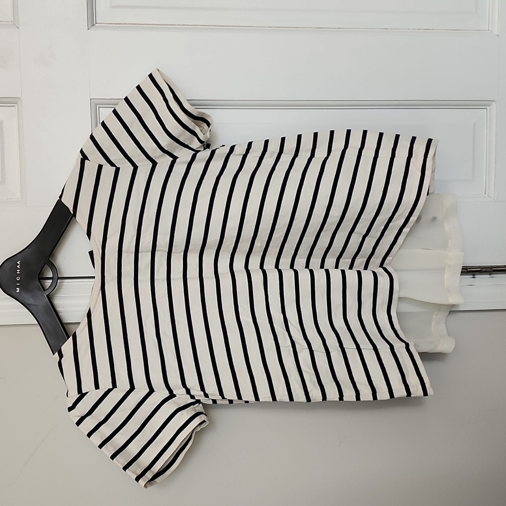 Earth striped t-shirts